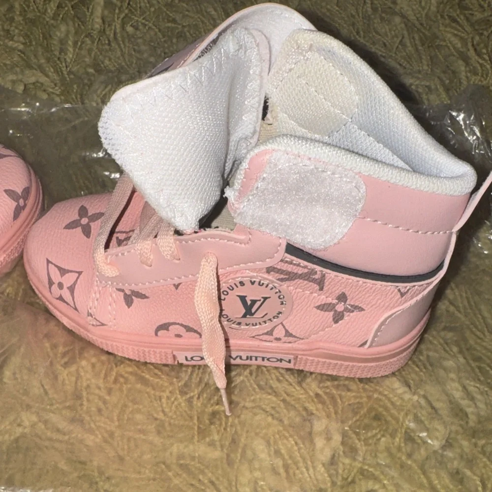 Kids Pink Monogram Sneakers - Picture 9 of 11